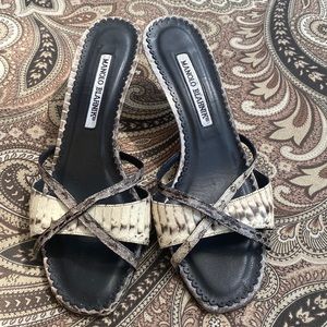 COPY - Manolo Blahnik Slides